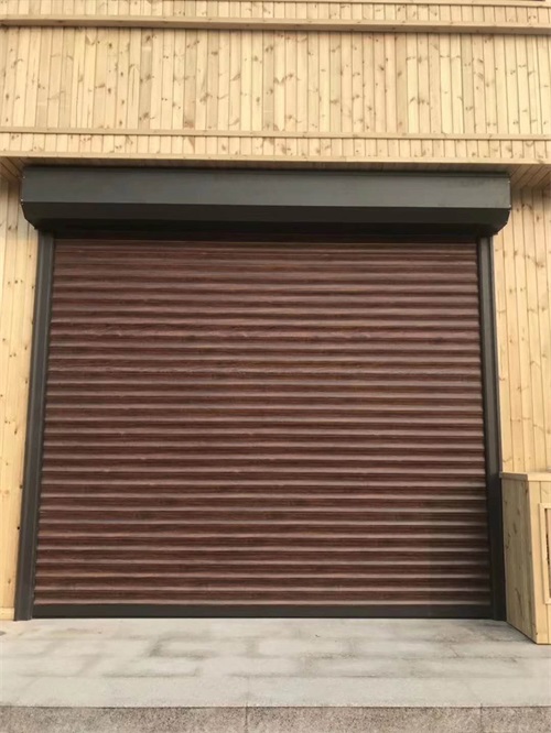 電動卷簾門具有許多無可比擬的優(yōu)點！